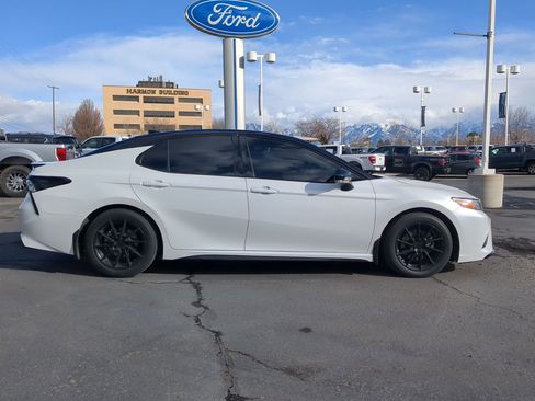 Used 2020 Toyota Camry XSE w/ Driver Assist Package image 2