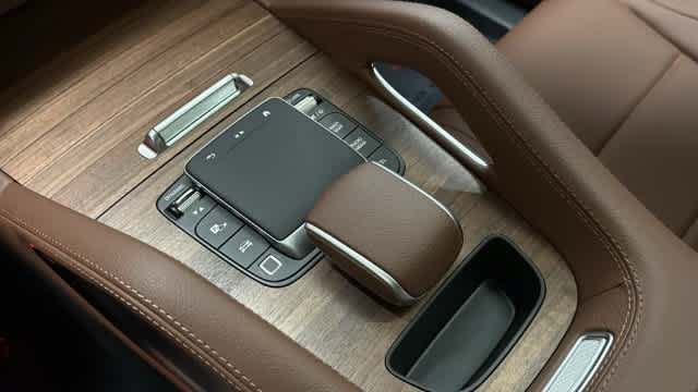 Certified 2026 Mercedes-Benz GLE 450 4MATIC image 23
