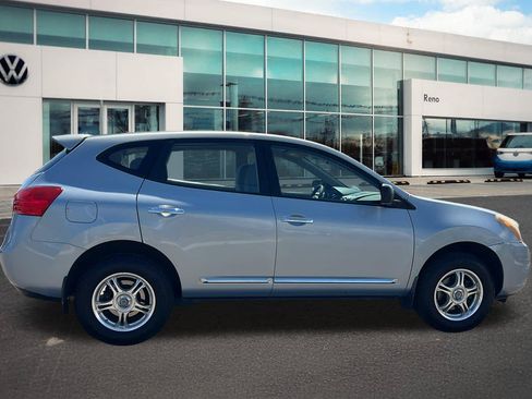 Used 2013 Nissan Rogue S AWD/4WD image 4
