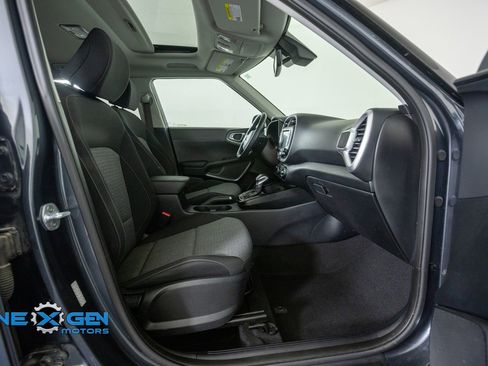 Used 2020 Kia Soul GT-Line w/ GT 2.0L Power Sunroof Package FWD image 38