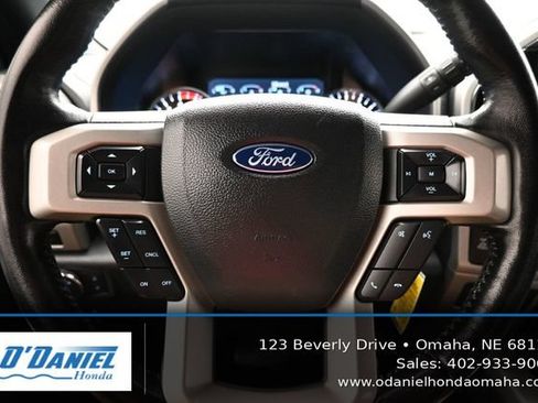 Used 2022 Ford F250 Lariat w/ Lariat Value Package AWD/4WD image 29