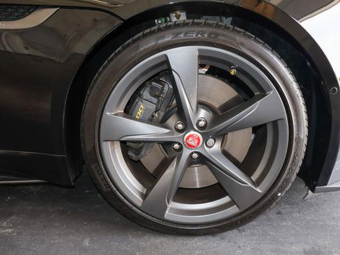 Used 2018 Jaguar F-TYPE 400 Sport AWD/4WD image 36
