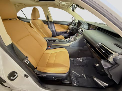 Used 2019 Lexus IS 300 w/ Accessory Package 2 image 29