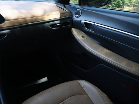 Used 2020 Hyundai Sonata Limited FWD image 42