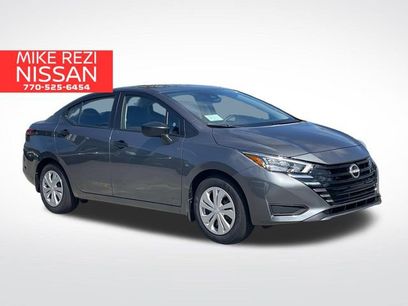 New 2025 Nissan Versa S w/ Trunk Package