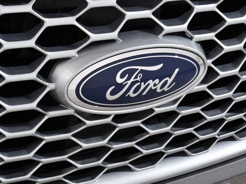 Used 2023 Ford Edge SEL w/ Convenience Package AWD/4WD image 21