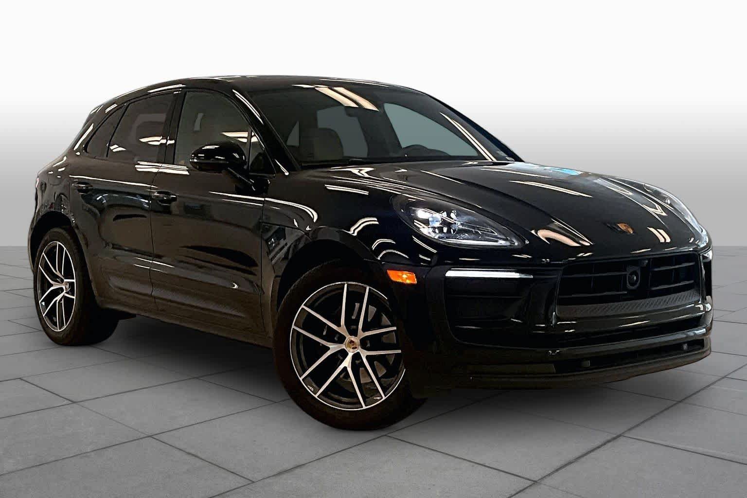 Used 2024 Porsche Macan AWD/4WD image 2