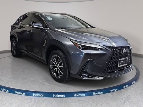 Used 2024 Lexus NX 350h AWD image 4