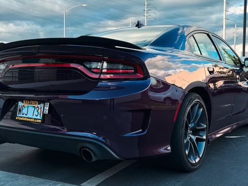 Used 2020 Dodge Charger Scat Pack w/ Driver Convenience Group image 4