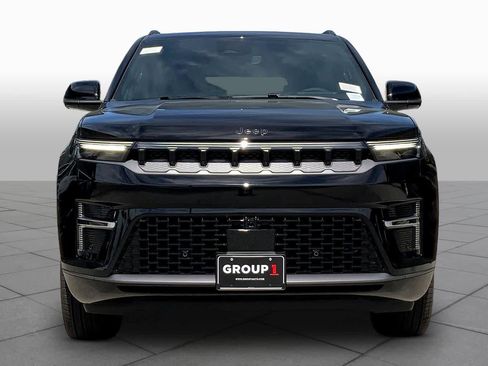 New 2026 Jeep Grand Wagoneer L Limited AWD/4WD image 3