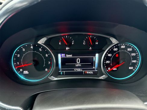 Used 2017 Chevrolet Malibu Premier w/ Premier Sun and Wheel Package image 10