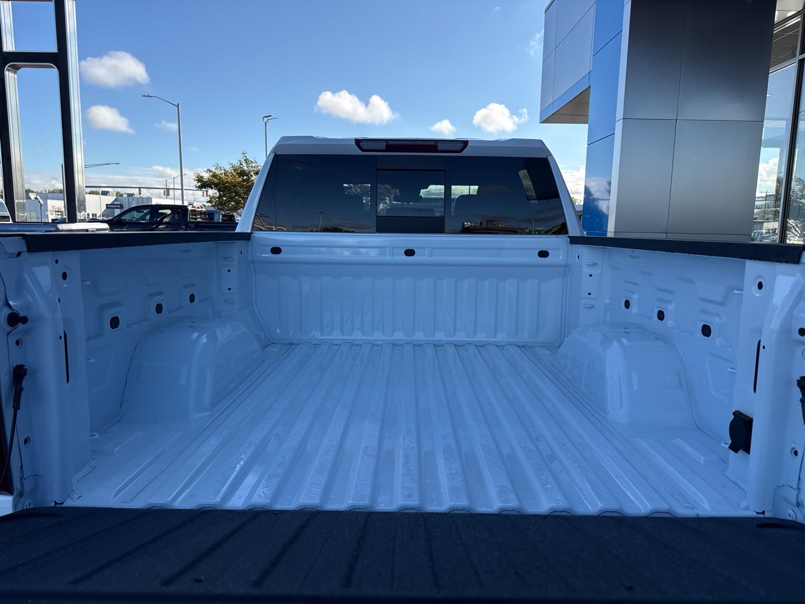 New 2026 Chevrolet Silverado 1500 RST w/ Z71 Off-Road Package AWD/4WD image 11