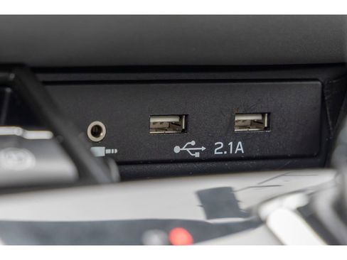 Used 2020 Subaru Outback Premium w/ Tech Package 1 image 27