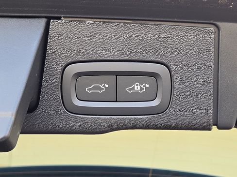 New 2026 Volvo XC60 B5 Core image 29