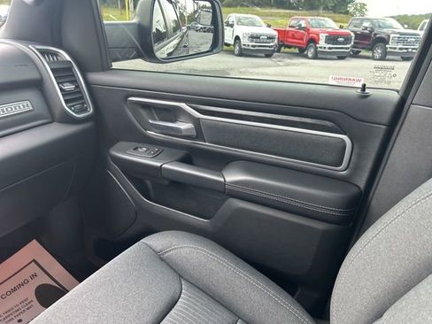 Used 2022 RAM 1500 Big Horn image 33