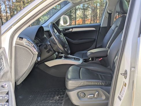 Used 2015 Audi Q5 2.0T Premium AWD/4WD image 16