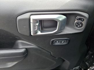 Used 2024 Jeep Wrangler Unlimited Rubicon 4xe video 2