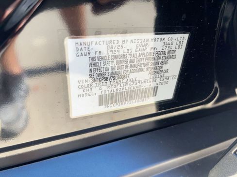 New 2025 Nissan Kicks Play S image 20