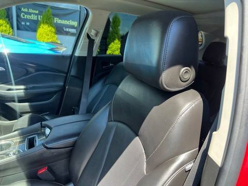 Used 2020 Buick Envision Premium w/ Driver Confidence Package AWD/4WD image 20