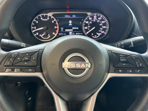 Used 2025 Nissan Sentra SV FWD image 24