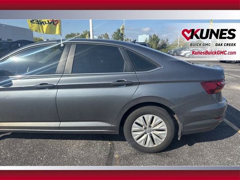 Used 2019 Volkswagen Jetta S image 7