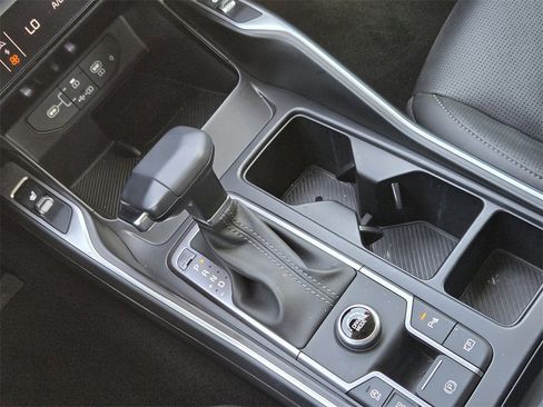 New 2025 Kia Sorento EX image 15