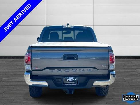 Used 2022 Toyota Tacoma TRD Off-Road AWD/4WD image 4