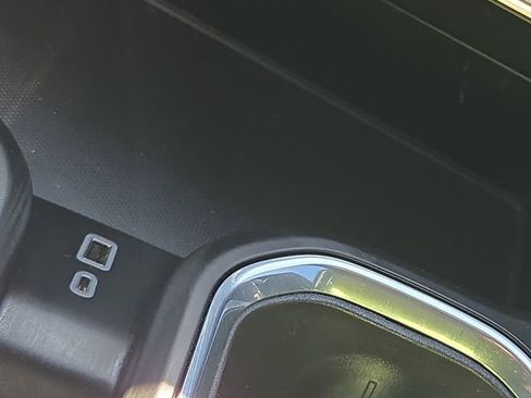 Used 2024 GMC Sierra 1500 Denali w/ Denali Reserve Package AWD/4WD image 15