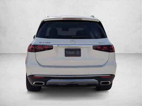 New 2026 Mercedes-Benz GLS 450 4MATIC image 7