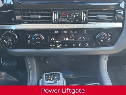 New 2026 Nissan Pathfinder Platinum image 17