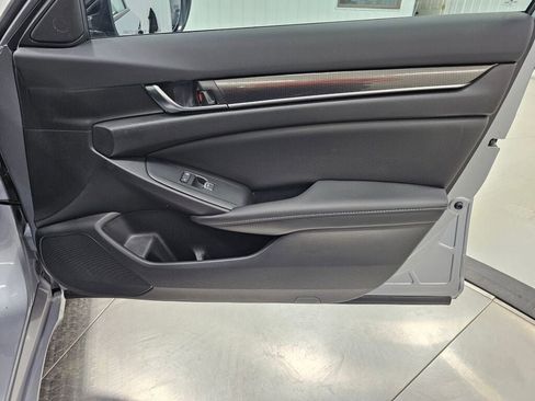 Used 2022 Honda Accord Sport image 24