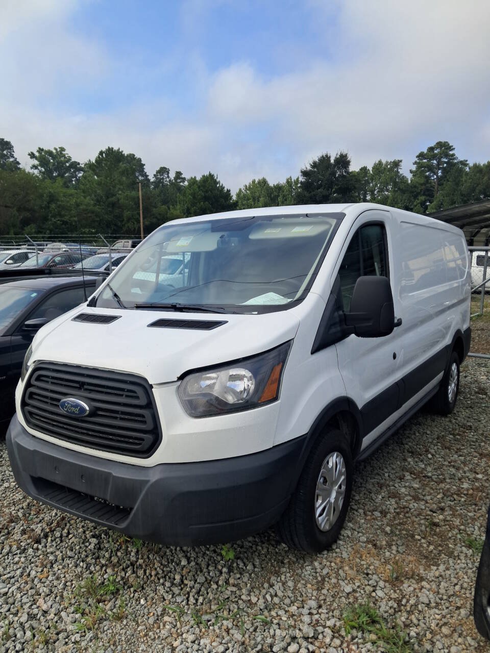 Used 2019 Ford Transit 150 130 Low Roof RWD image 1