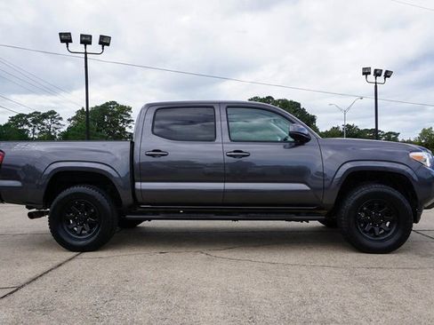 Used 2023 Toyota Tacoma SR image 3