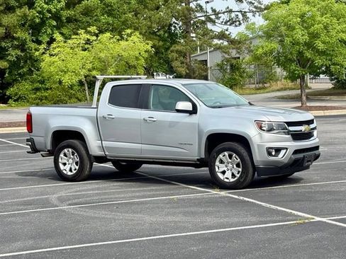 Used 2015 Chevrolet Colorado LT w/ LT Convenience Package RWD image 10