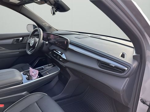 New 2026 Buick Enclave Sport Touring w/ LPO, Floor Liner Package image 14