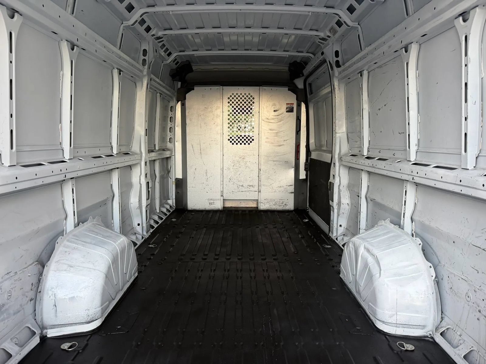 Used 2023 RAM ProMaster 3500 FWD image 8