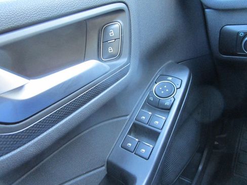 Used 2025 Ford Escape ST-Line FWD image 28