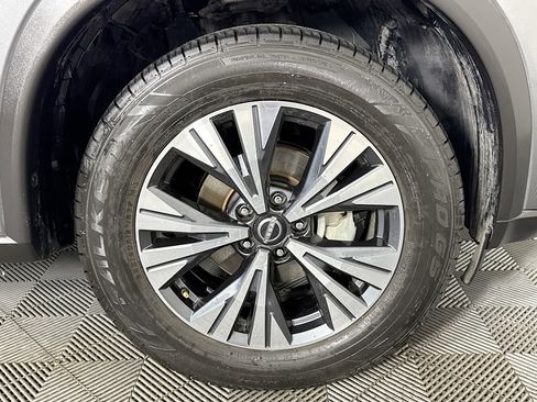 Used 2023 Nissan Rogue SV FWD image 53