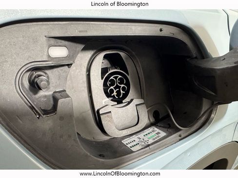 Used 2024 Volkswagen ID.4 Pro S image 26