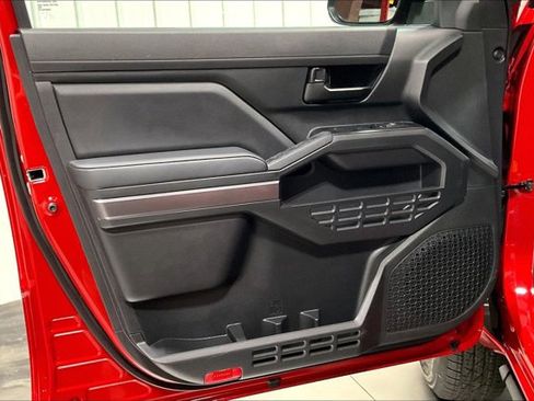 New 2026 Toyota Tacoma SR5 AWD/4WD image 25