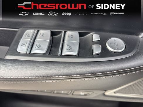 Used 2021 BMW 750i xDrive w/ Executive Package image 18