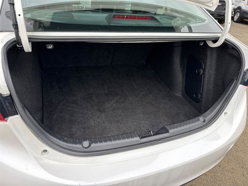 Used 2015 MAZDA MAZDA3 i Grand Touring FWD image 14