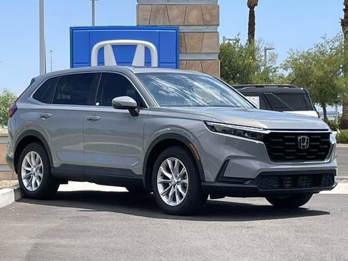 Used 2024 Honda CR-V EX image 3