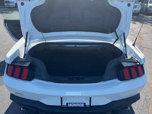Used 2025 Ford Mustang Premium RWD image 16