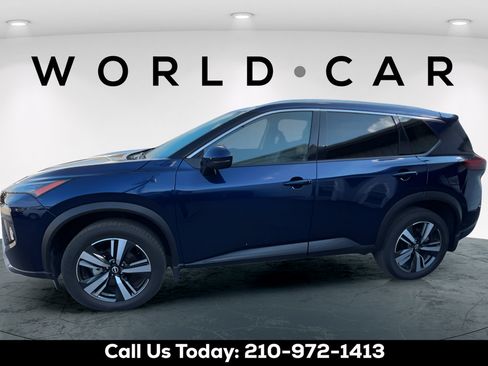 Used 2024 Nissan Rogue SL w/ SL Premium Package FWD image 4