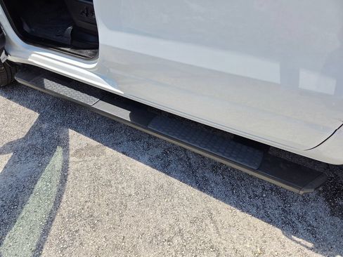 Used 2024 RAM 1500 Big Horn RWD image 20