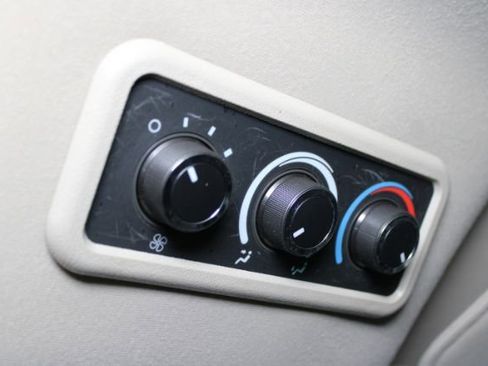 Used 2013 Chevrolet Express 3500 LS image 14