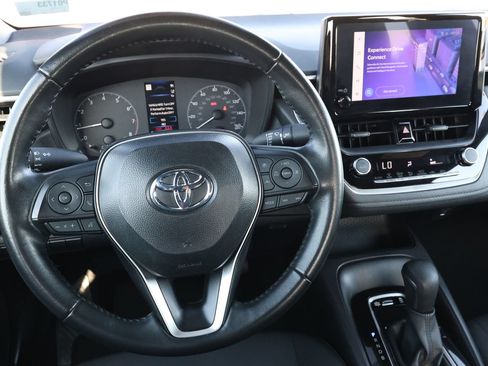 Used 2025 Toyota Corolla SE FWD image 14