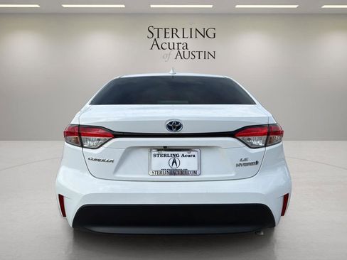 Used 2024 Toyota Corolla LE FWD image 6