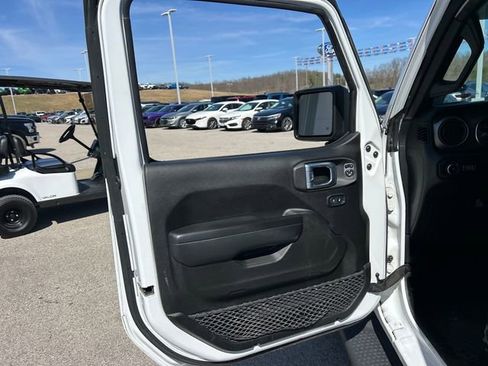 Used 2021 Jeep Wrangler Unlimited Sport image 35